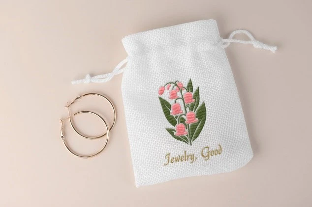 Linen pouches specially designed for jewelry products